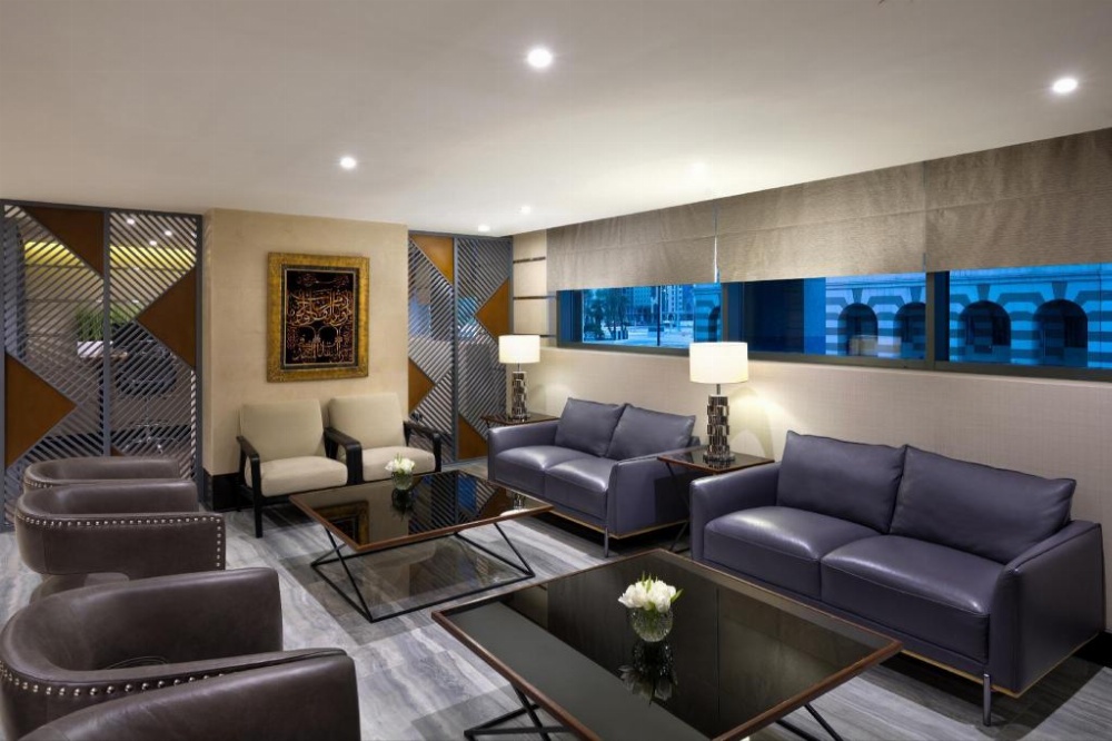 Anwar Al Madinah Movenpick Hotel